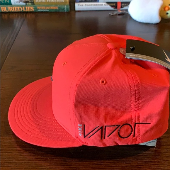 Nike Golf XS/SM Flex Fit hats NWT - Picture 3 of 7